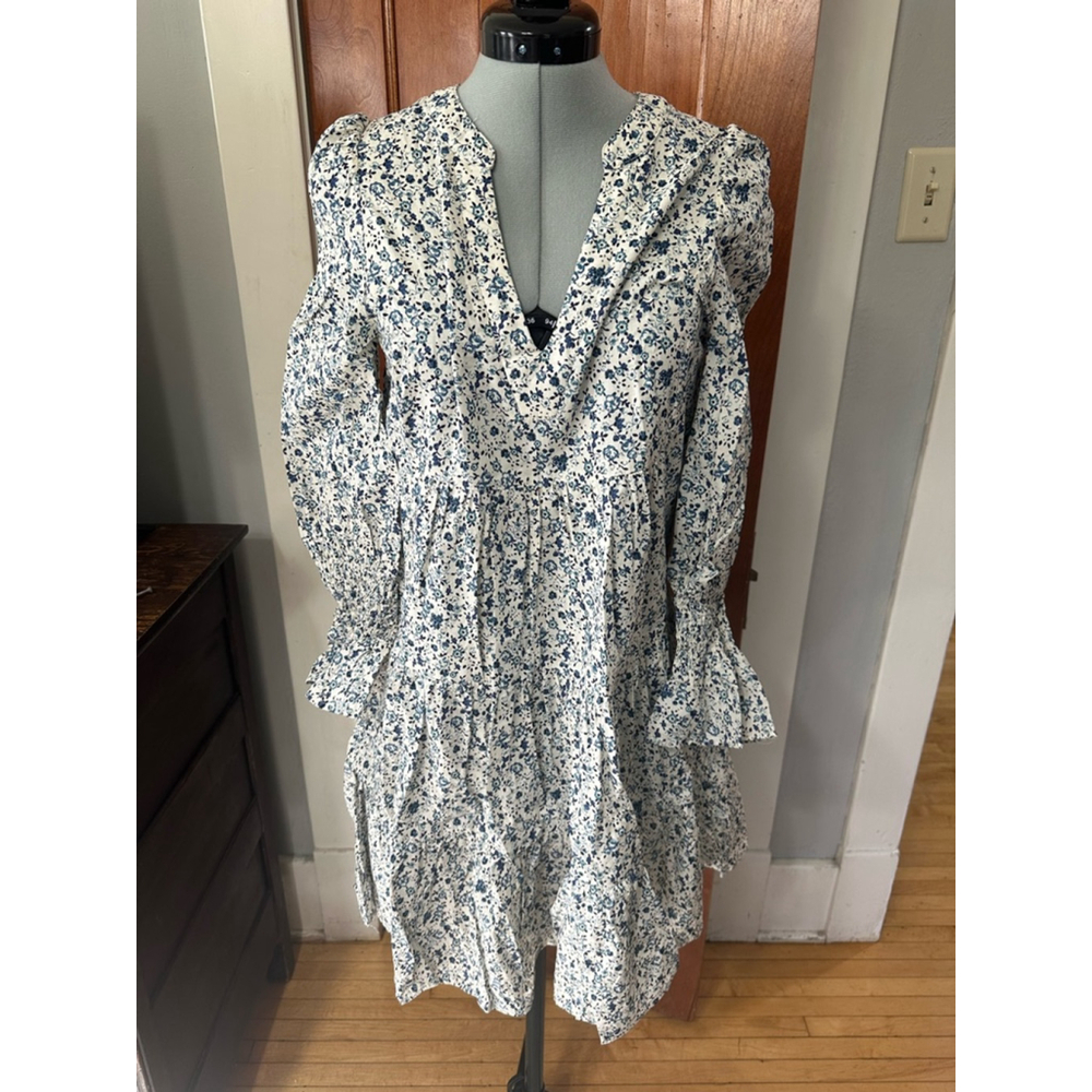 Tuckernuck Kenzo Dress XS NWT‎ – Blue & White Floral Long Sleeve Ruffle Hem